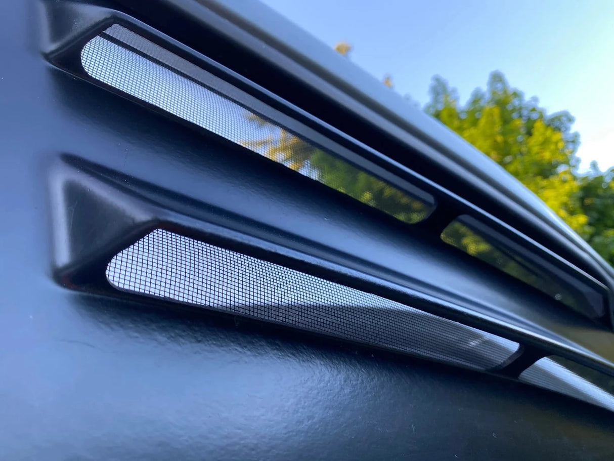 Terrawagen Sprinter (2007+) Bug Barrier Window Vent (Close Up) - Campervan HQ